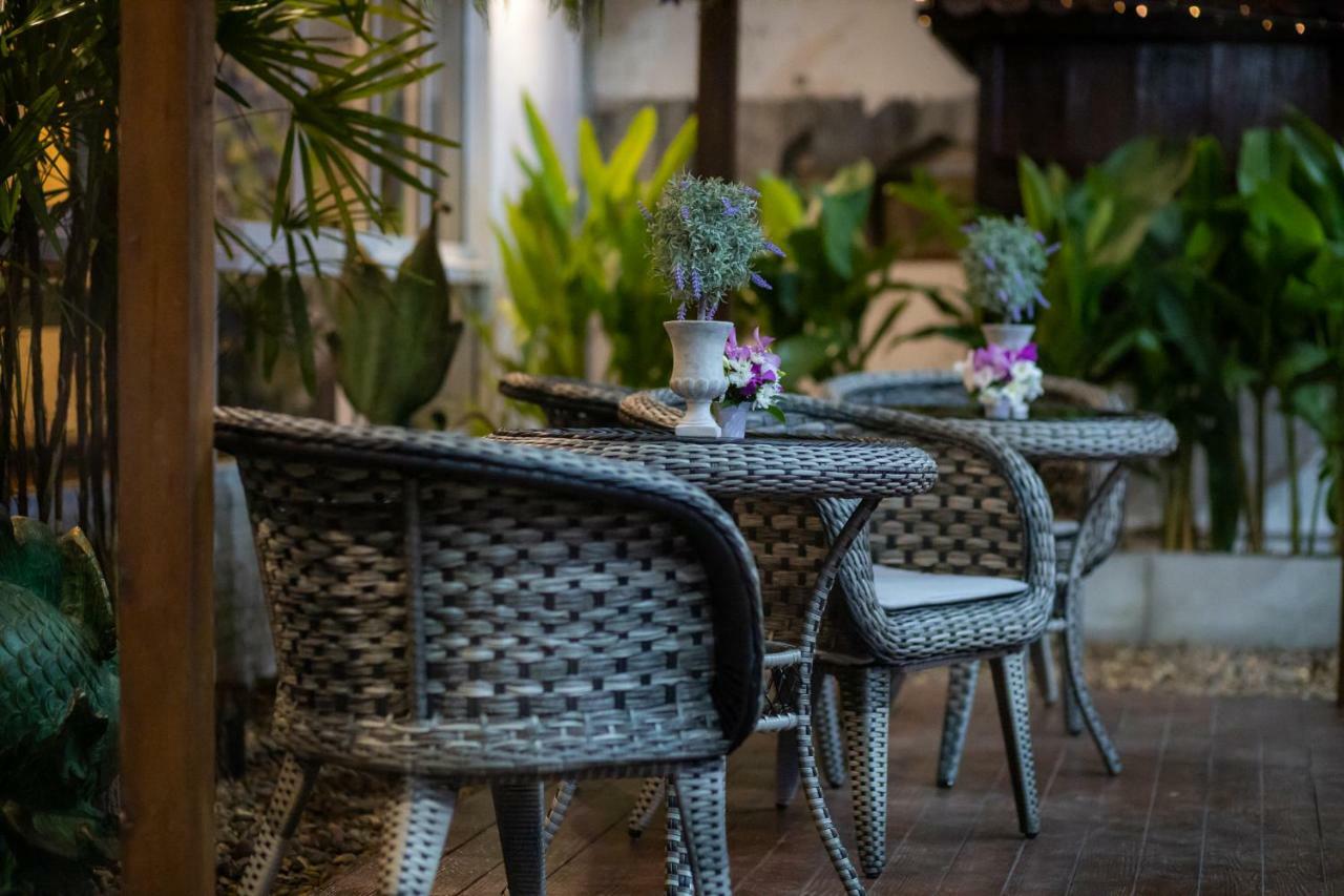 Anchan Hotel & Spa Hua Hin Exterior photo